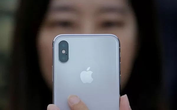 Định giá iPhone quá cao, Apple đánh mất thị phần smartphone cao cấp tại Trung Quốc vào tay Huawei